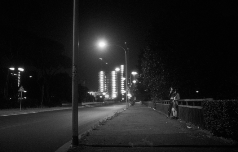 La Noche No Existe